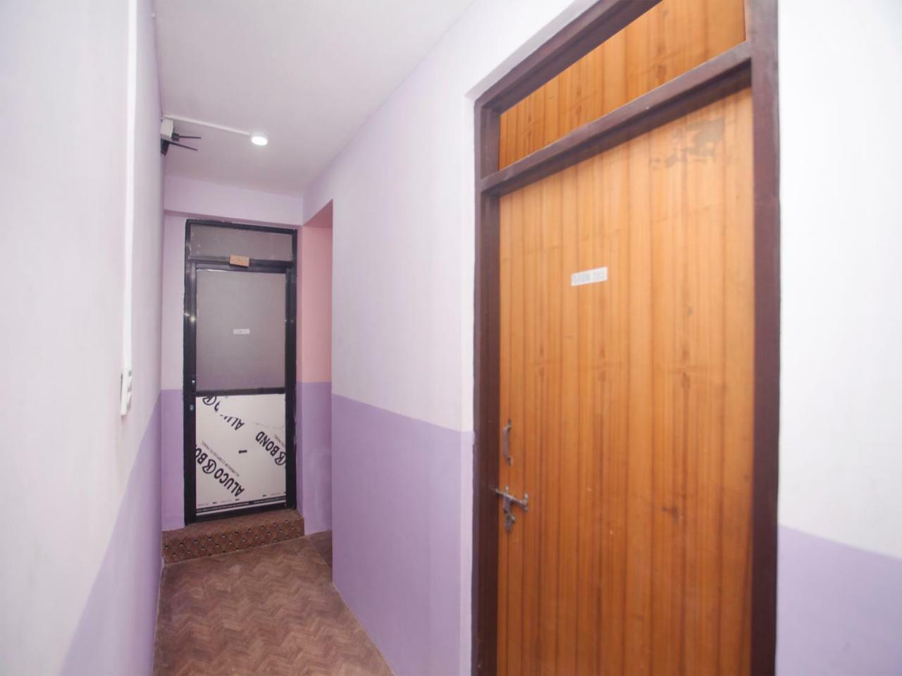 Oyo 341 Hotel Kusum Kohinoore Tokha Exterior foto